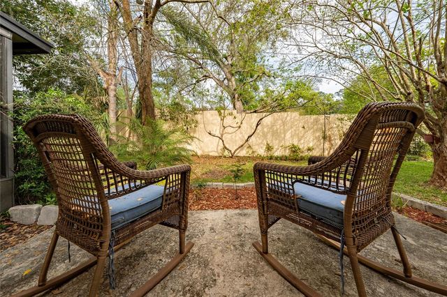 703 SWAN LANE, Altamonte Springs, FL 32701