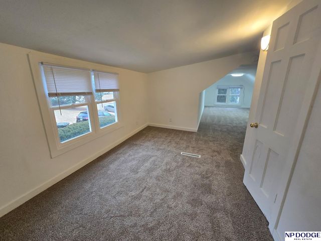 3632 Ellison Avenue, Omaha, NE 68111