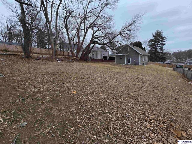 3632 Ellison Avenue, Omaha, NE 68111