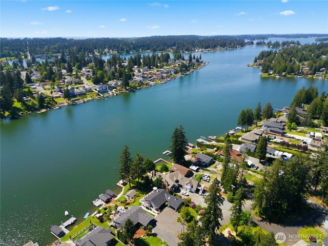 7110 Vandermark Road E, Bonney Lake, WA 98391