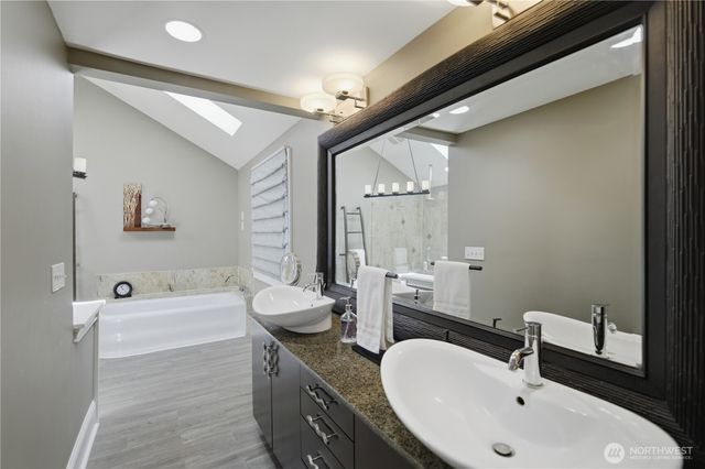 7110 Vandermark Road E, Bonney Lake, WA 98391