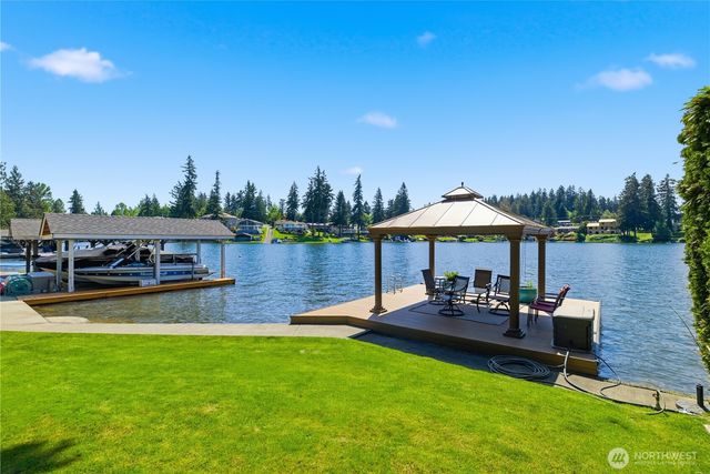 7110 Vandermark Road E, Bonney Lake, WA 98391