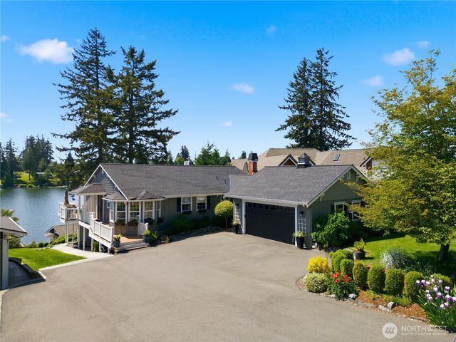 7110 Vandermark Road E, Bonney Lake, WA 98391
