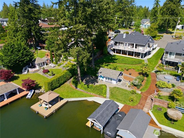 7110 Vandermark Road E, Bonney Lake, WA 98391