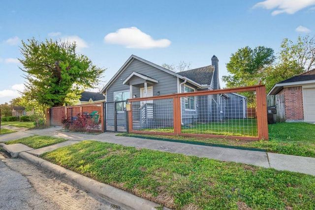 4520 Sharon Street, Houston, TX 77020