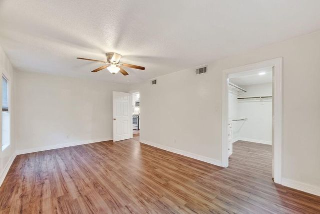 4520 Sharon Street, Houston, TX 77020