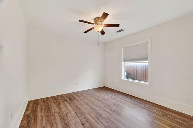 4520 Sharon Street, Houston, TX 77020