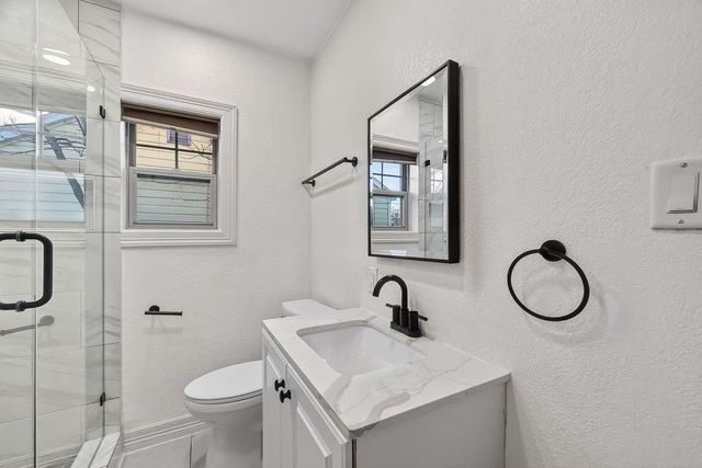 4520 Sharon Street, Houston, TX 77020