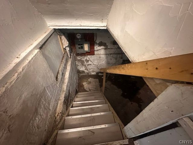 133 Hobart Avenue, Syracuse, NY 13205