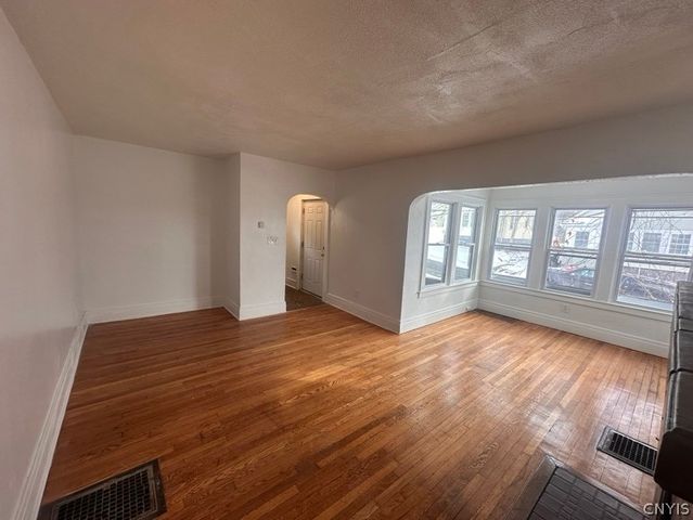 133 Hobart Avenue, Syracuse, NY 13205