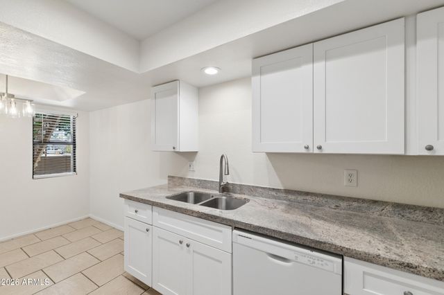 2146 W ISABELLA Avenue 153, Mesa, AZ 85202