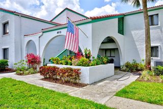 4915 Casablanca Circle H22, Sebring, FL 33870