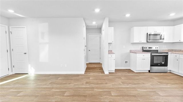 6150 Pin Oak E Drive, Theodore, AL 36582