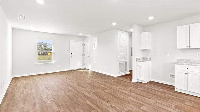 6150 Pin Oak E Drive, Theodore, AL 36582