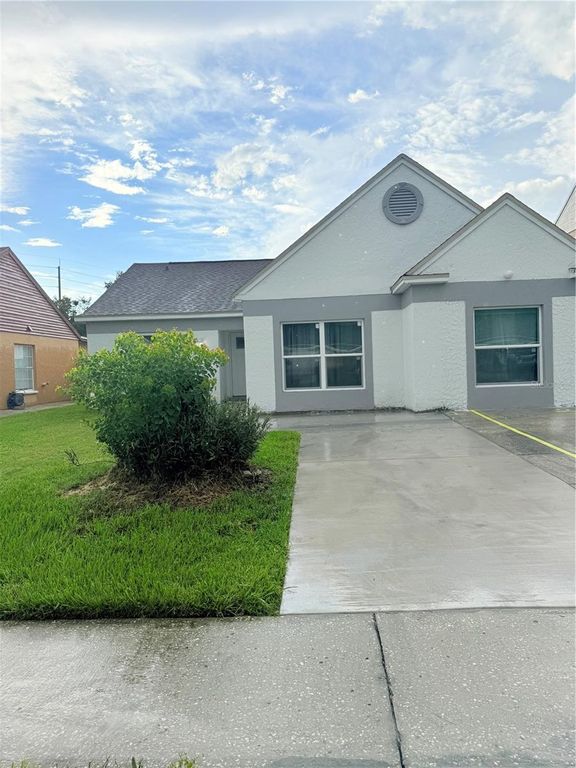 2130 REDLEAF DRIVE, Brandon, FL 33510