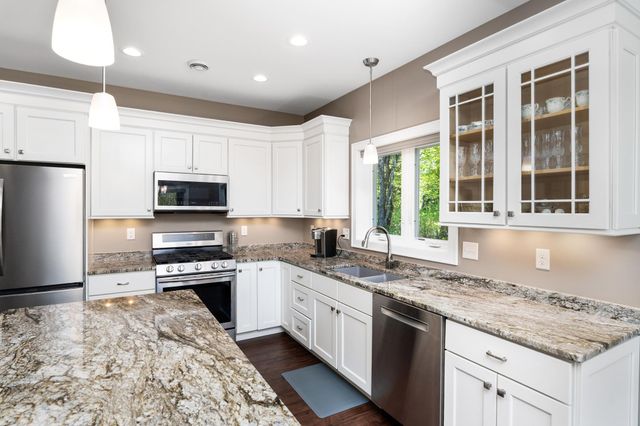 4217 Lavaque Road, Hermantown, MN 55811