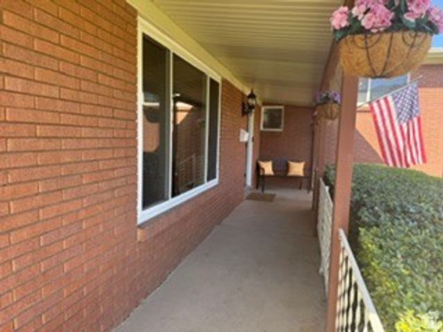 246 E 2200 S, Bountiful, UT 84010