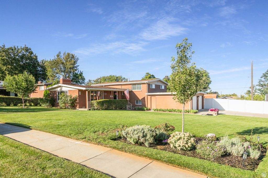 246 E 2200 S, Bountiful, UT 84010 — photo 3