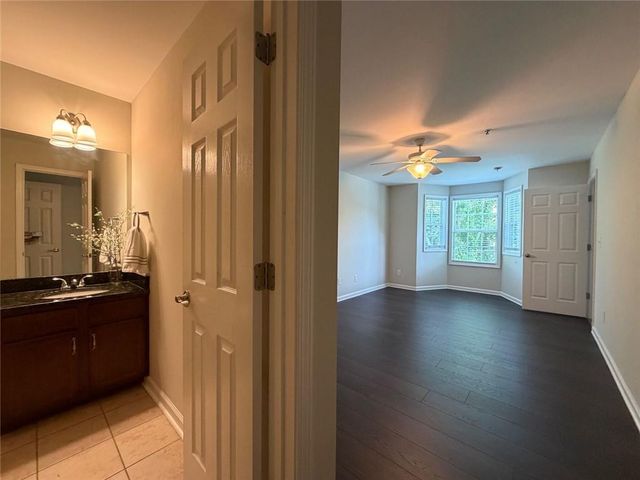 3921 Riverlook Parkway SE 201, Marietta, GA 30067