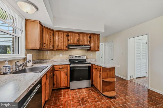 14 CLERMONT RD, Wilmington, DE 19803
