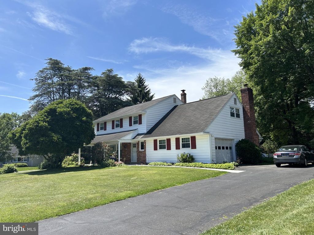 14 CLERMONT RD, Wilmington, DE 19803