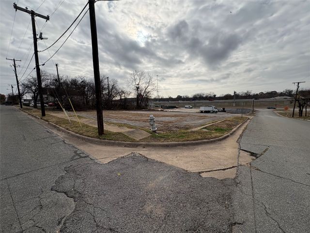 401 S Sam Rayburn Freeway, Sherman, TX 75090