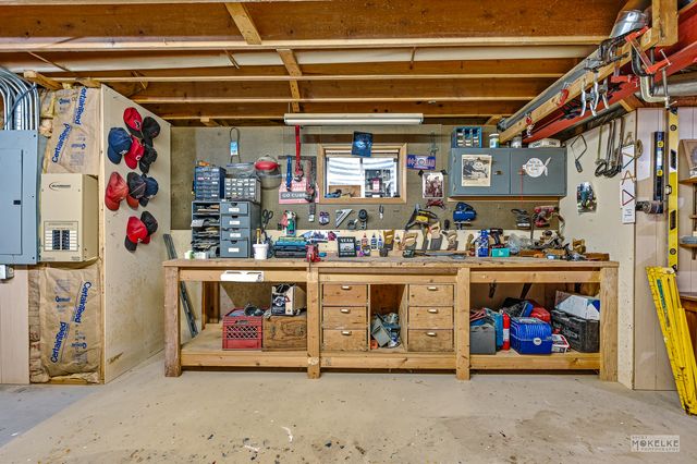 71 Long Grove Road, Yorkville, IL 60560