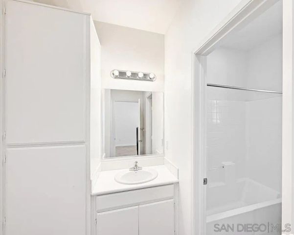 1395 Santa Diana Rd 3, Chula Vista, CA 91913