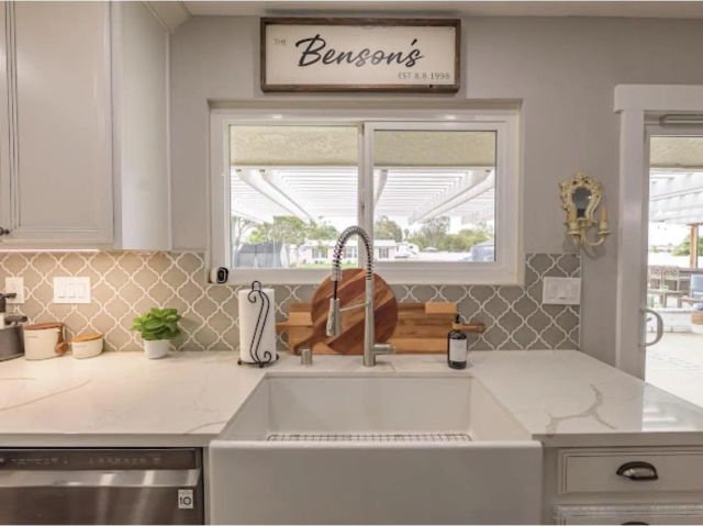 24550 Adams Ave, Murrieta, CA 92562