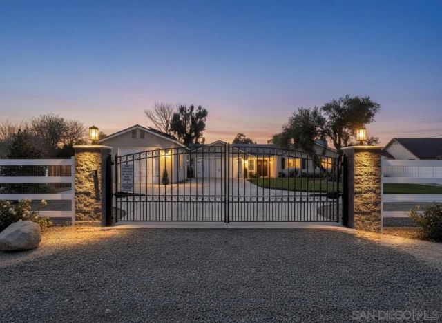 24550 Adams Ave, Murrieta, CA 92562