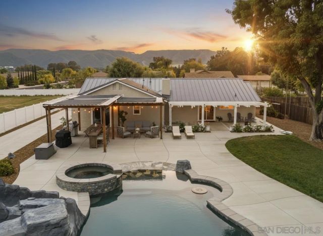 24550 Adams Ave, Murrieta, CA 92562