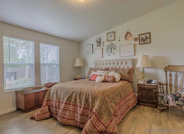 24550 Adams Ave, Murrieta, CA 92562