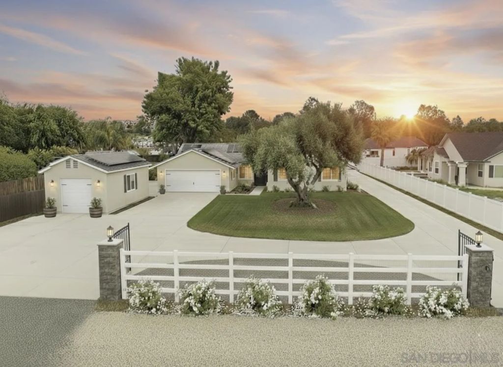 24550 Adams Ave, Murrieta, CA 92562