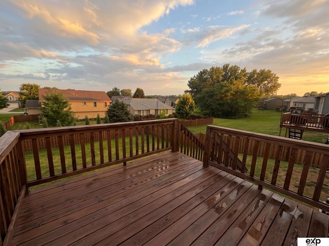 8511 Baker Street, Omaha, NE 68122