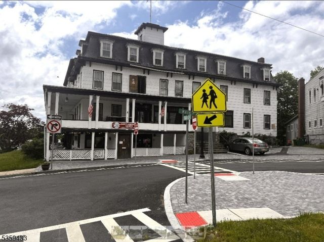 2 Harrison St, Sussex Boro, NJ 07461