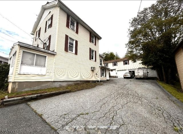 2 Harrison St, Sussex Boro, NJ 07461