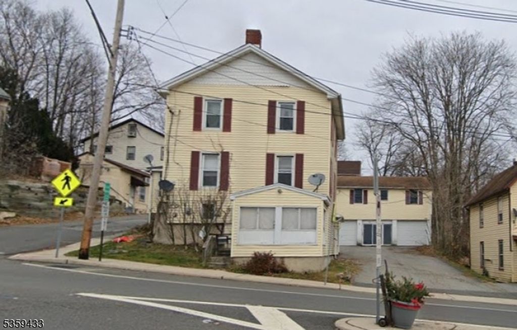 2 Harrison St, Sussex Boro, NJ 07461