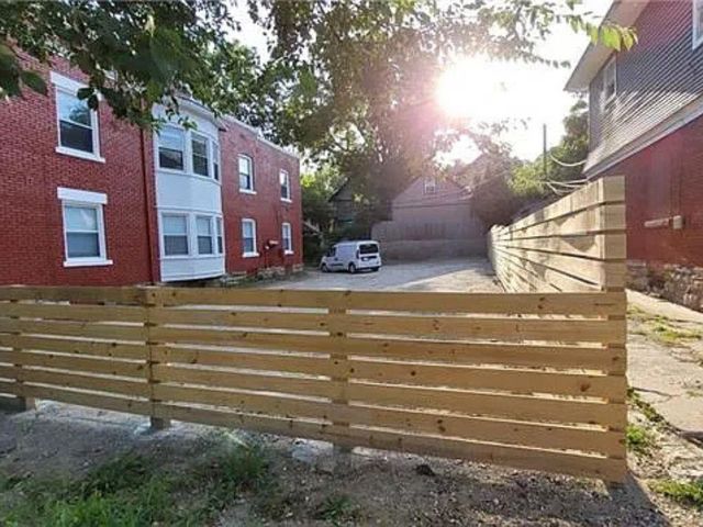 4326 Troost Avenue, Kansas City, MO 64110