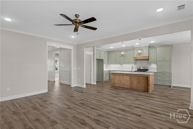 7 Honeysuckle Drive, Claxton, GA 30417