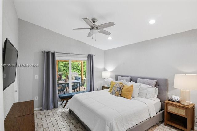 2181 NW 162nd Ter, Pembroke Pines, FL 33028