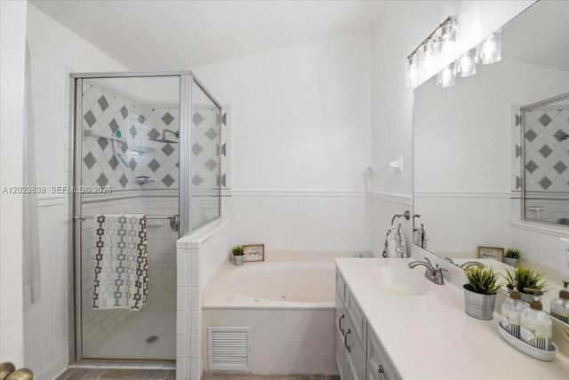 2181 NW 162nd Ter, Pembroke Pines, FL 33028