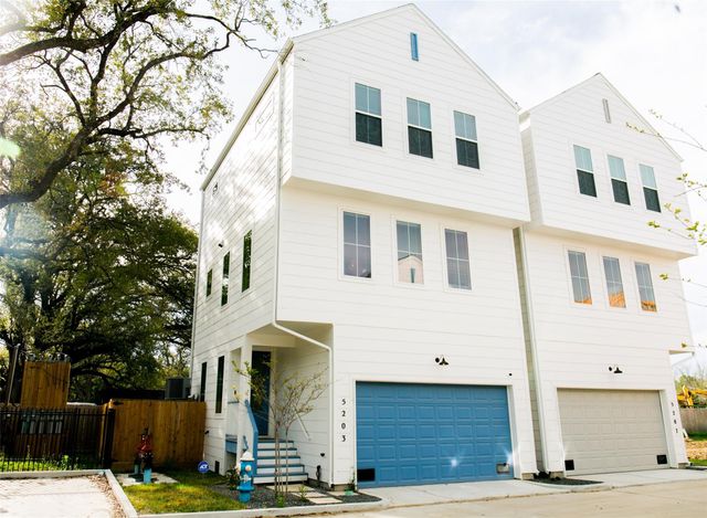5203 Burress Springs Lane, Houston, TX 77022