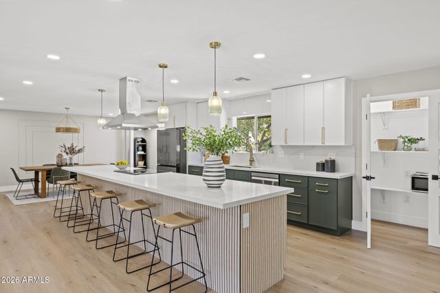 13239 W GAUCHO Drive, Sun City West, AZ 85375