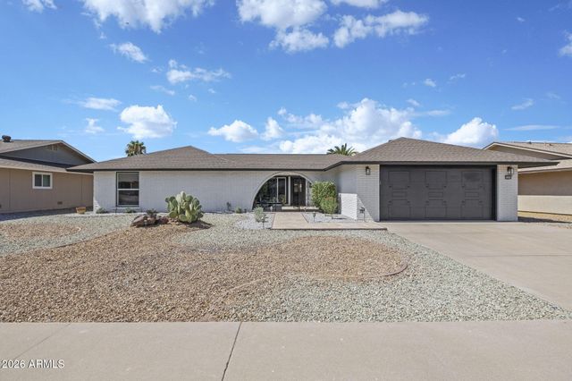 13239 W GAUCHO Drive, Sun City West, AZ 85375