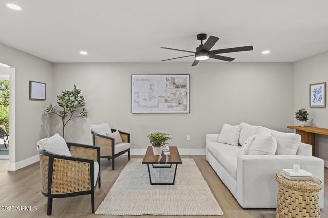 13239 W GAUCHO Drive, Sun City West, AZ 85375