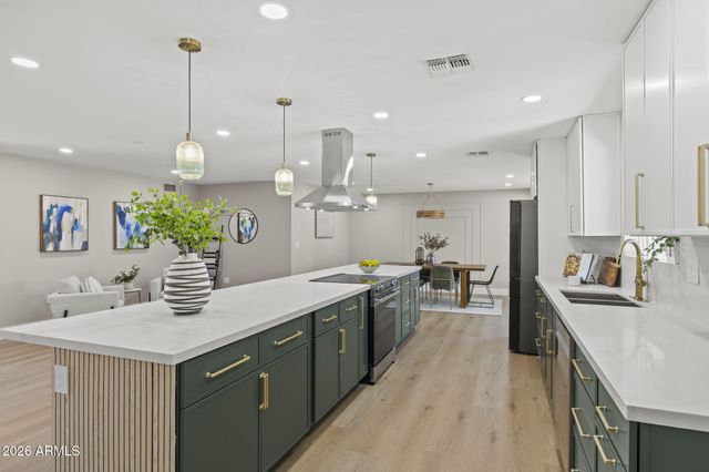 13239 W GAUCHO Drive, Sun City West, AZ 85375