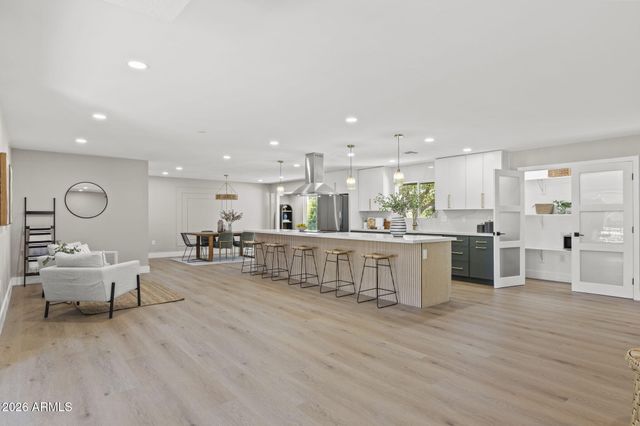 13239 W GAUCHO Drive, Sun City West, AZ 85375