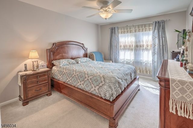 129 Sunrise Dr, Long Hill Twp., NJ 07933