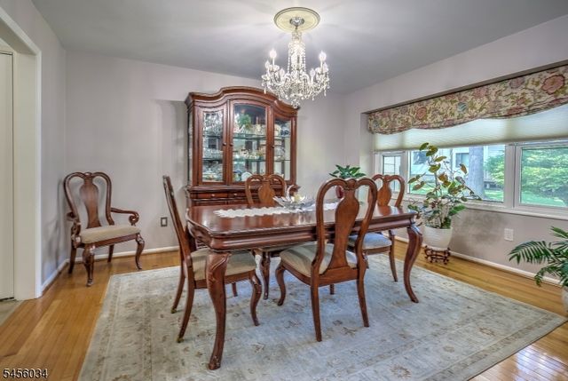129 Sunrise Dr, Long Hill Twp., NJ 07933