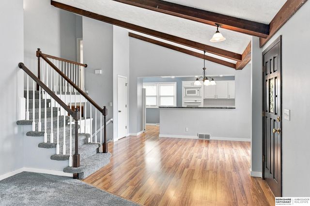 914 Harrington Avenue, Bellevue, NE 68005